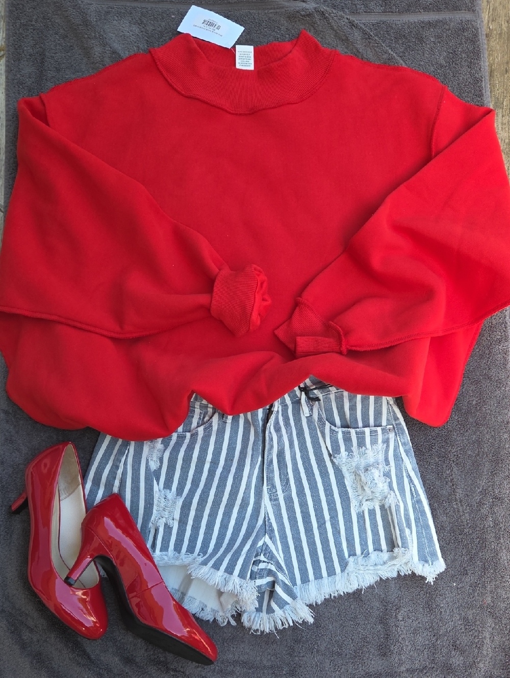 BUCKETLIST Vibrant Red Mockneck Sweatshirt Drop Shoulder L/XL